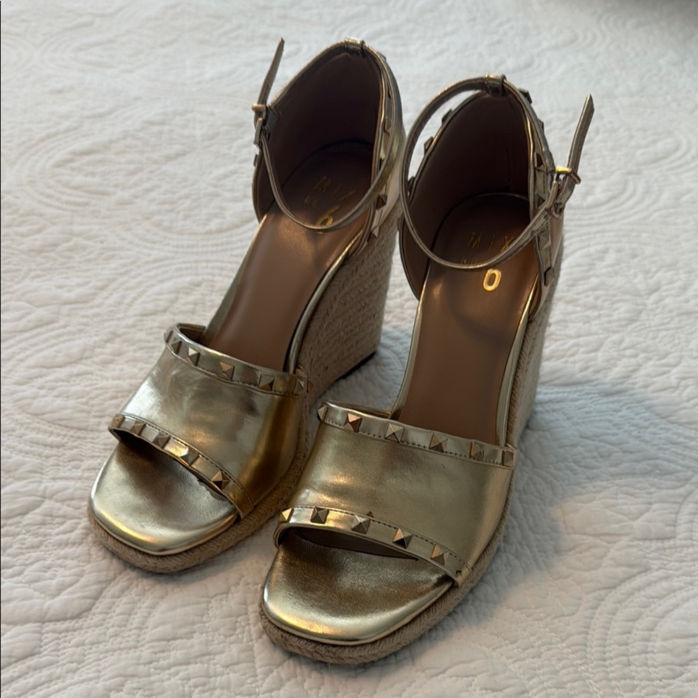 Mix No. 6 Gold Wedges